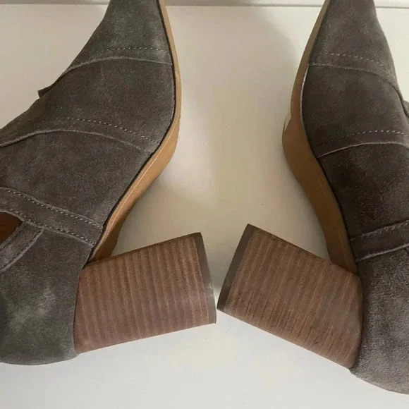 Joes Jeans 10 Gray Suede Cassia Blocked Heel Suede Bootie Boot Open Toe - Picture 8 of 11